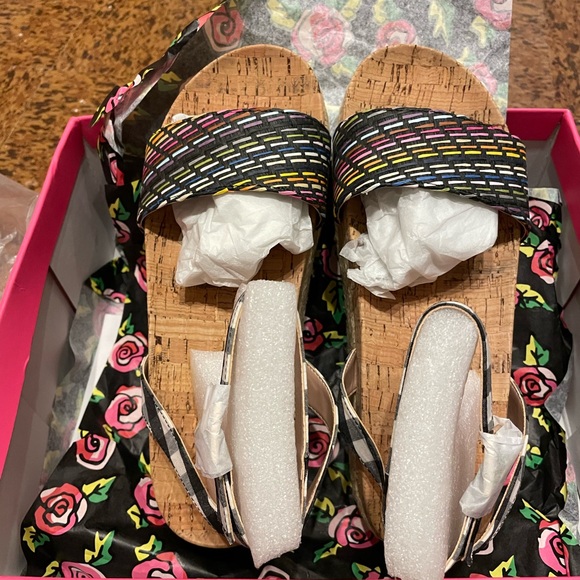 Betsy Johnson Thelma Espadrilles SZ8 - Picture 5 of 12